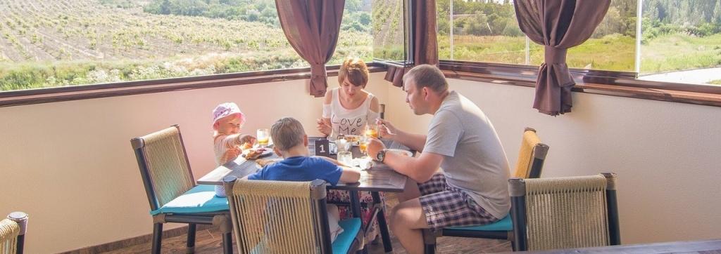 Беззаботный семейный отдых в Крыму