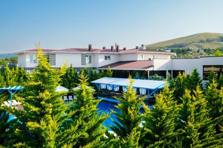 Хотите скидку 15% на летний отдых в Крыму? Легко! Успевайте выбрать свои даты заезда из предложенных отелем.